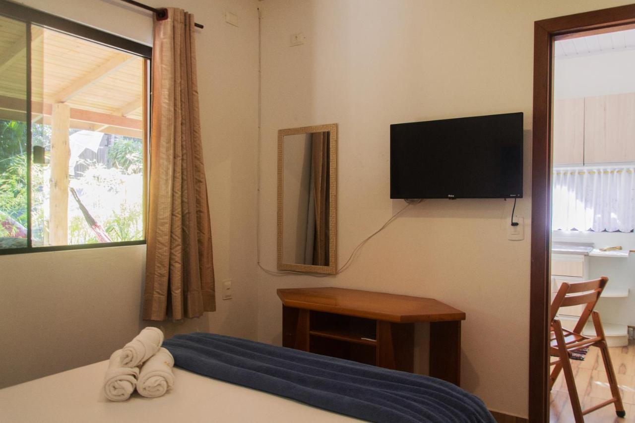 Morada Do Gabriel Hotel Guarda do Embaú Екстериор снимка