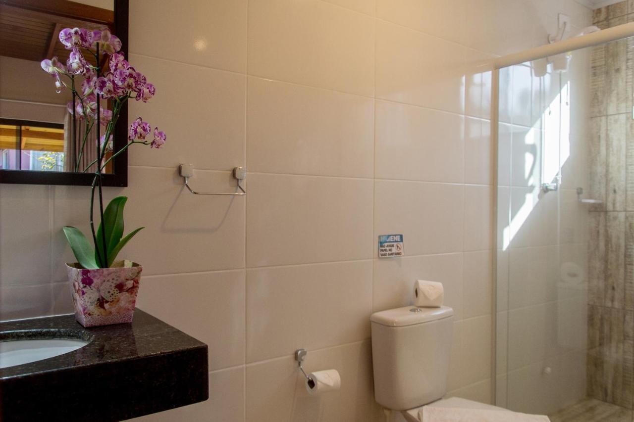 Morada Do Gabriel Hotel Guarda do Embaú Екстериор снимка