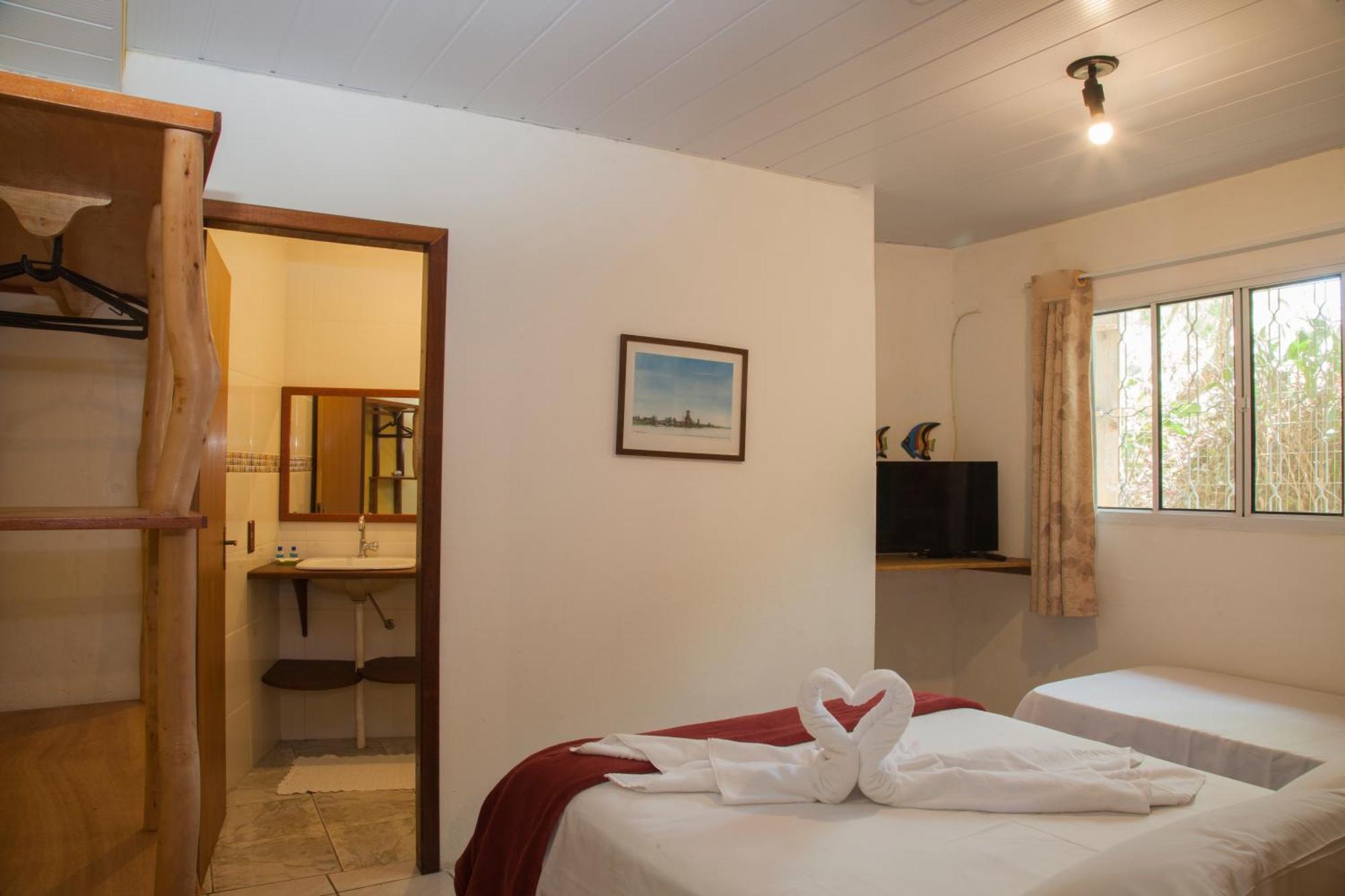 Morada Do Gabriel Hotel Guarda do Embaú Екстериор снимка